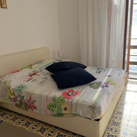 M'illumino D'immenso - Apartment