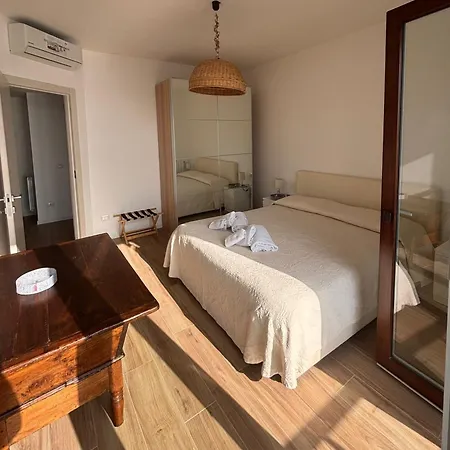 M'illumino D'immenso - Apartment